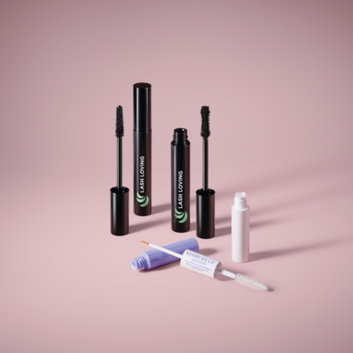 Sérum et base volumisante pour les cils Lash Loving